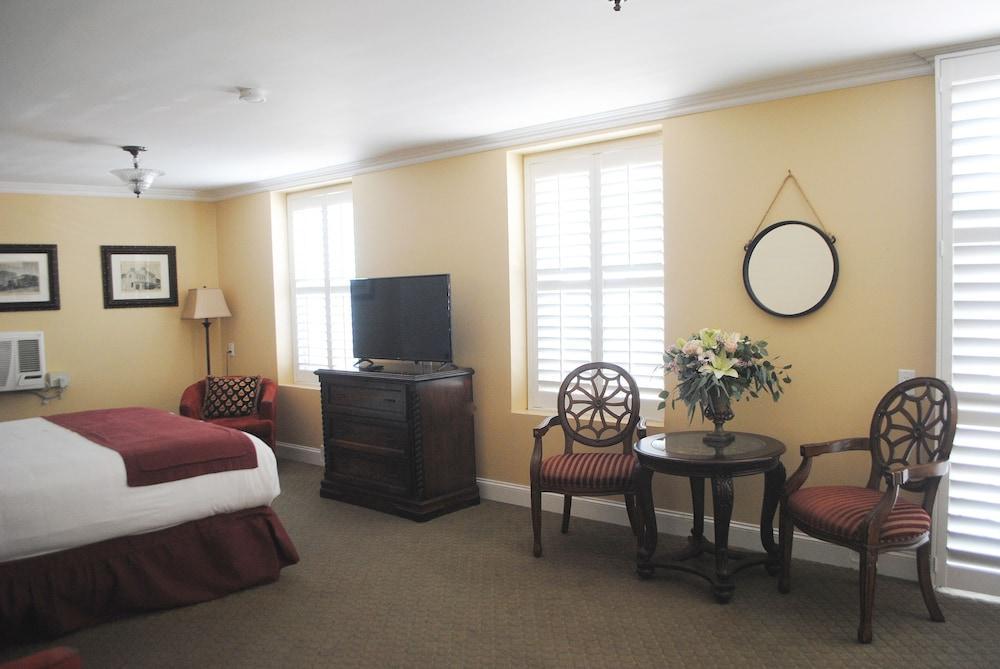 Hotel Historic